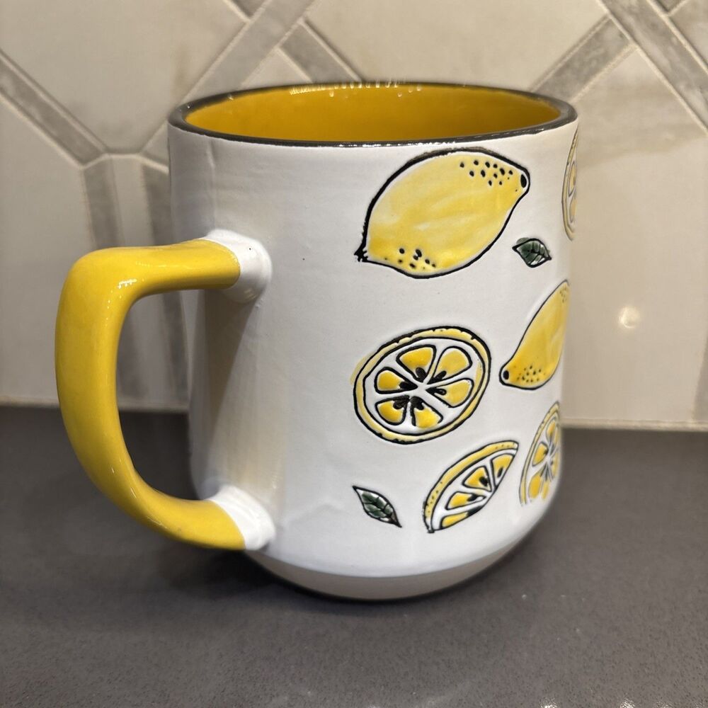 Spectrum Designz Lemon Ceramic Mug Black Rim & Yellow Inside Rim Coffee Tea - Picture 2 of 7